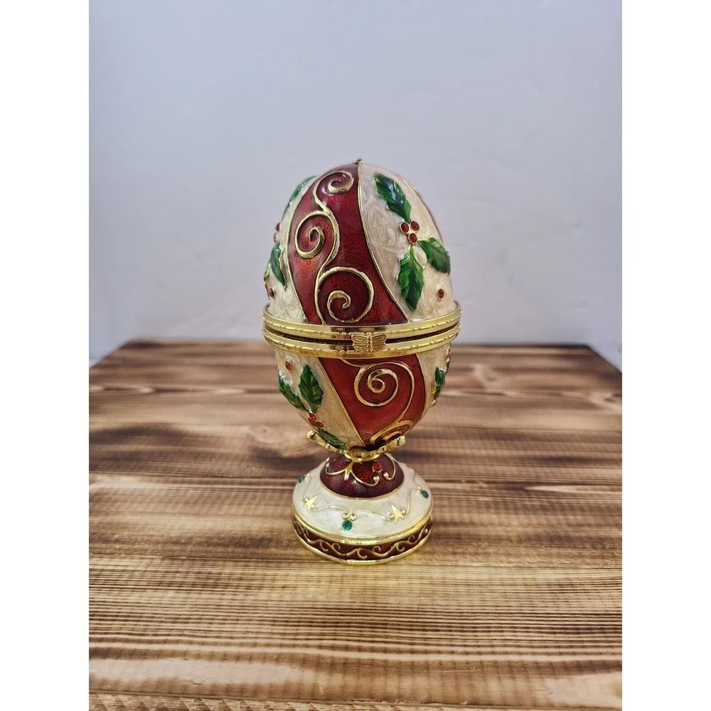 Ornate Decorated Christmas Egg‎ Music Box 